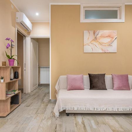 Good Time Apartment Чампино Экстерьер фото