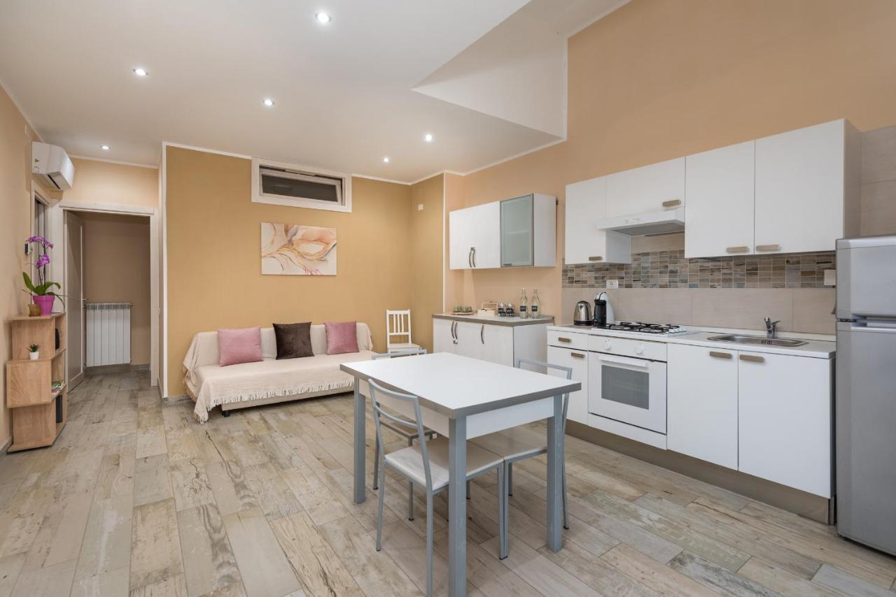 Good Time Apartment Чампино Экстерьер фото